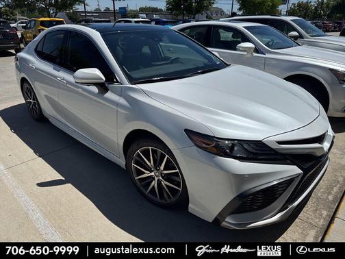 Wind Chill Pearl 2024 Toyota Camry XSE