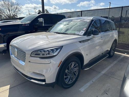 2023 Lincoln Aviator Standard AWD
