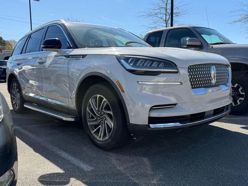 2023 Lincoln Aviator Standard AWD