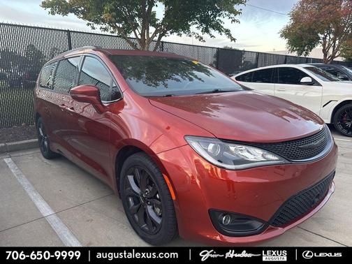 2018 Chrysler Pacifica Limited