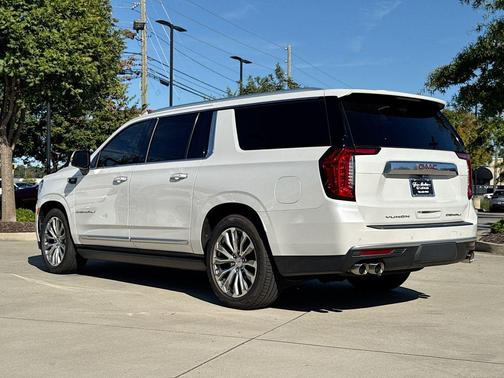 2022 GMC Yukon XL Denali