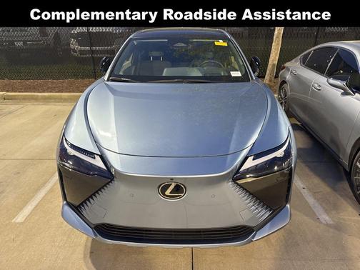2023 Lexus RZ 450e Luxury