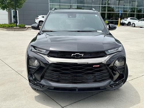 Mosaic Black Metallic 2022 Chevrolet Trailblazer RS