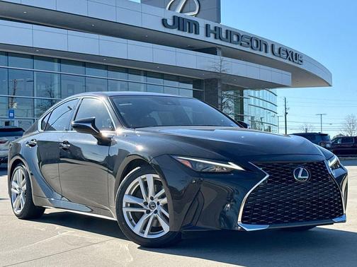 2023 Lexus IS 300 Base