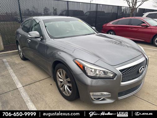 2019 INFINITI Q70 3.7 LUXE