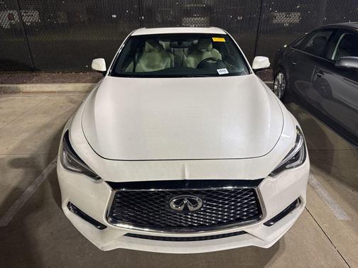 2018 INFINITI Q60 3.0T LUXE