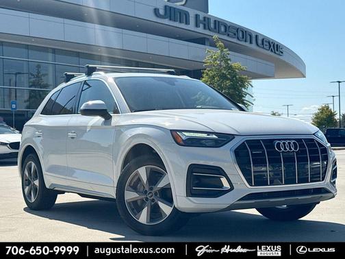 2022 Audi Q5 40 Premium Plus