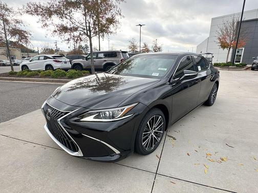 2025 Lexus ES 350 Base