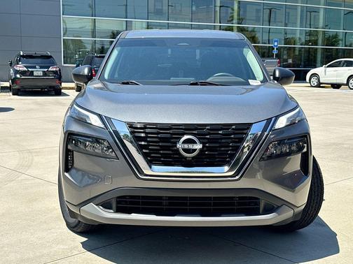 Gun Metallic 2023 Nissan Rogue S