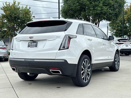 2022 Cadillac XT5 Sport