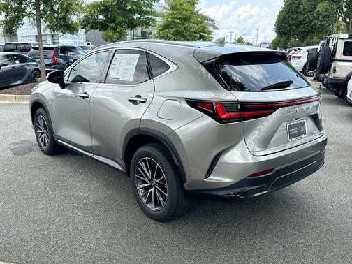 Atomic Silver 2025 Lexus NX 250 Premium