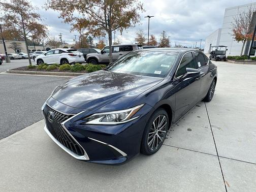 2025 Lexus ES 350 Base