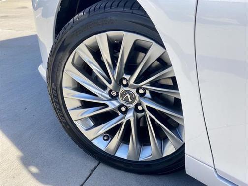 2019 Lexus ES 350 Luxury