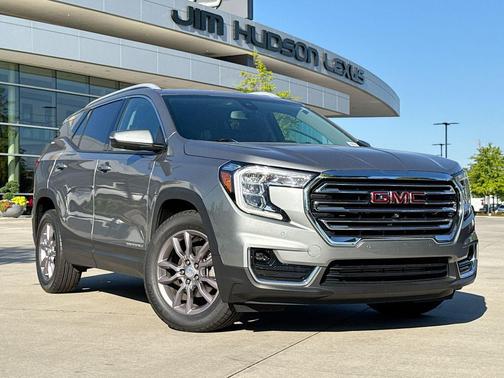 Sterling Metallic 2023 GMC Terrain SLT