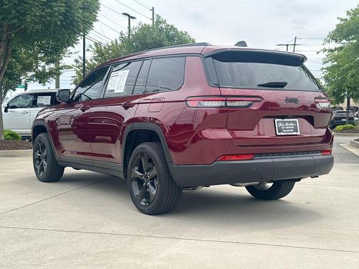 Velvet Red Pearlcoat 2025 Jeep Grand Cherokee L Altitude