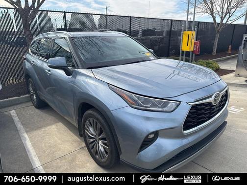 2021 Toyota Highlander Platinum
