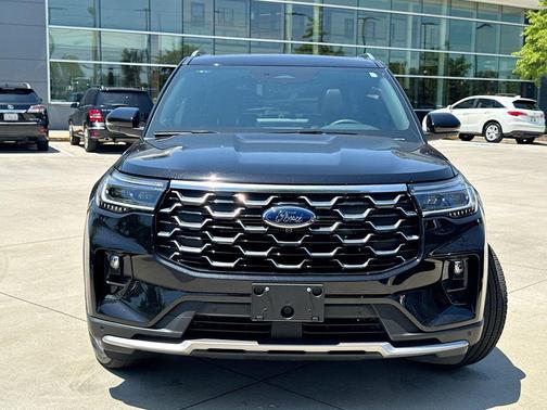 Agate Black Metallic 2025 Ford Explorer Platinum