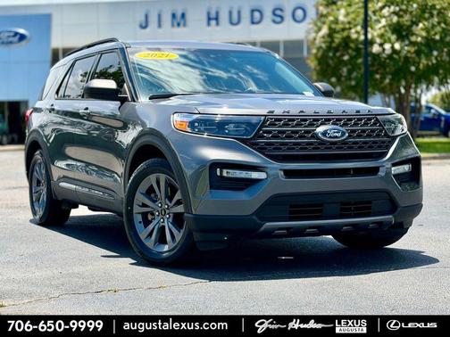Carbonized Gray Metallic 2021 Ford Explorer XLT