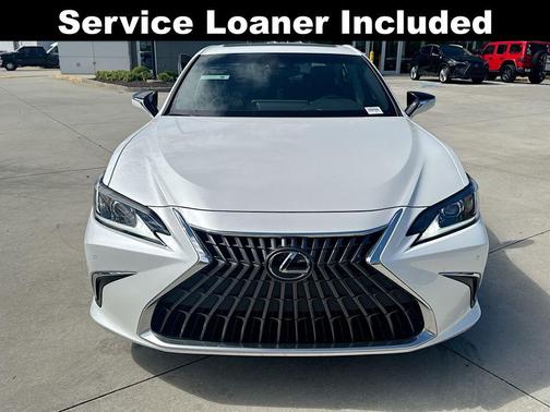 Eminent White Pearl 2023 Lexus ES 300h Base