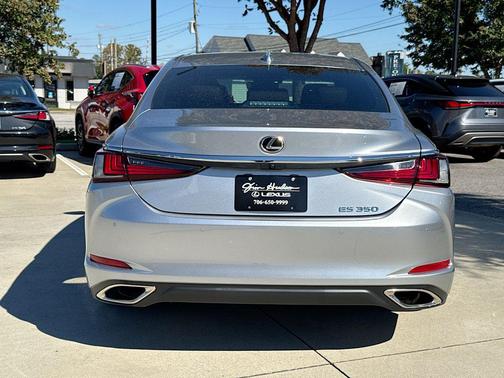 2025 Lexus ES 350 Base