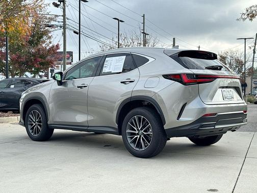 2025 Lexus NX 250 Premium