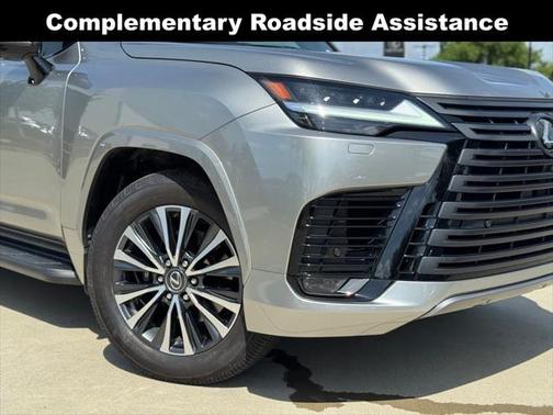 2022 Lexus LX 600 Premium
