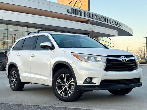 2016 Toyota Highlander XLE