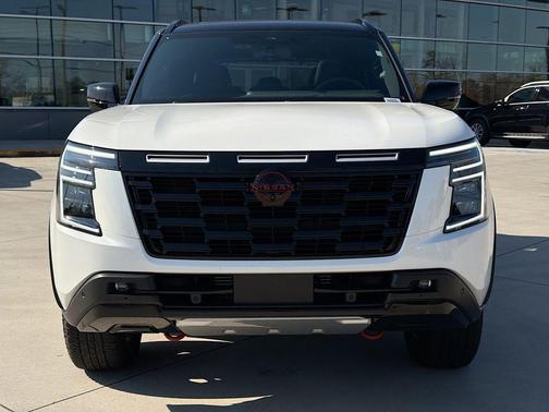 2025 Nissan Armada PRO-4X 4WD