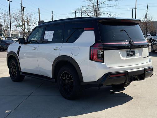 2025 Nissan Armada PRO-4X 4WD