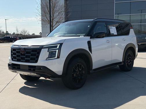 2025 Nissan Armada PRO-4X 4WD