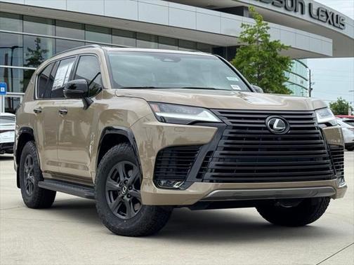 2025 Lexus LX 700h Overtrail