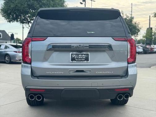 2023 GMC Yukon XL Denali Ultimate