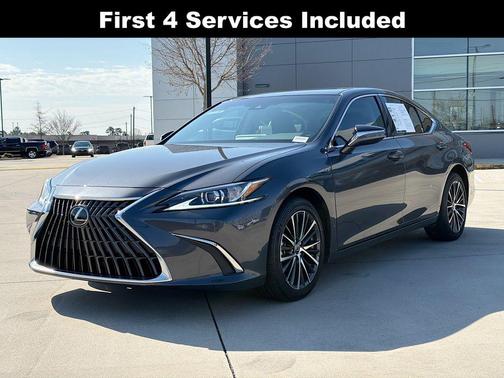 2023 Lexus ES 250 Base