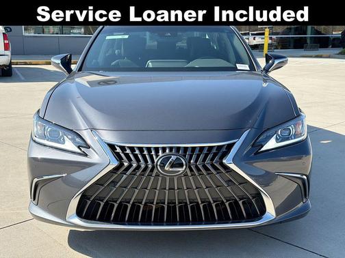 2023 Lexus ES 250 Base