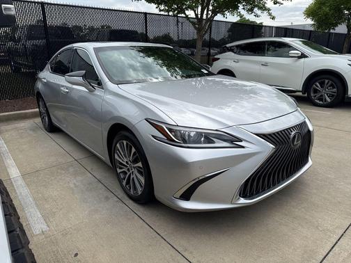 Silver Lining Metallic 2019 Lexus ES 350 Base