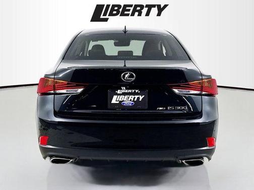 2018 Lexus IS 300 Base