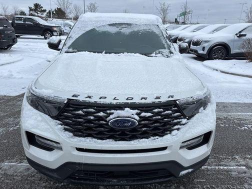 2023 Ford Explorer ST-Line