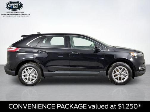 Black Metallic 2024 Ford Edge SEL