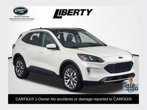 Star White 2022 Ford Escape Titanium