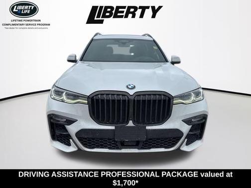 2021 BMW X7 M50i