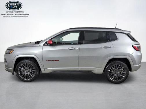 Billet Silver Metallic Clearcoat 2023 Jeep Compass (RED) Edition