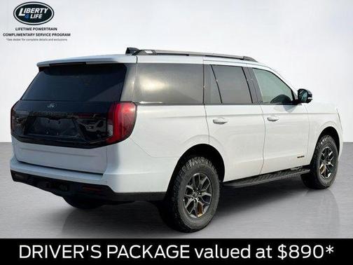 White 2027 Ford Expedition TREMOR