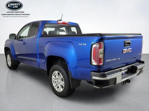 Marine Blue Metallic 2020 GMC Canyon SLE