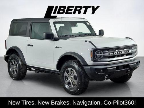 Oxford White 2023 Ford Bronco Big Bend