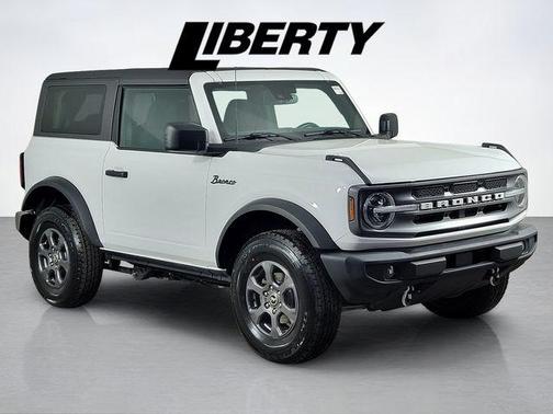 Oxford White 2023 Ford Bronco Big Bend