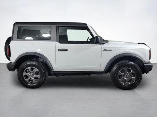 Oxford White 2023 Ford Bronco Big Bend