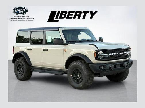 Desert Sand 2026 Ford Bronco Badlands