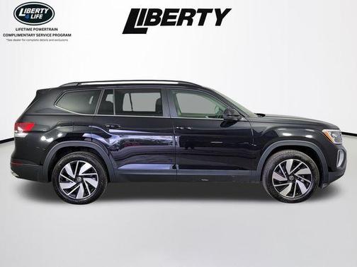 Deep Black Pearl Effect 2024 Volkswagen Atlas 2.0T SE