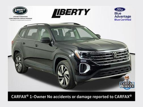 Deep Black Pearl Effect 2024 Volkswagen Atlas 2.0T SE