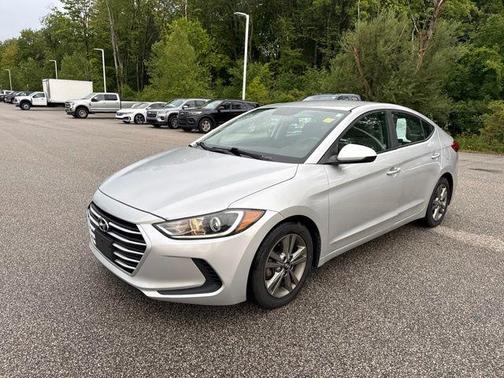 Symphony Silver 2018 Hyundai ELANTRA SEL
